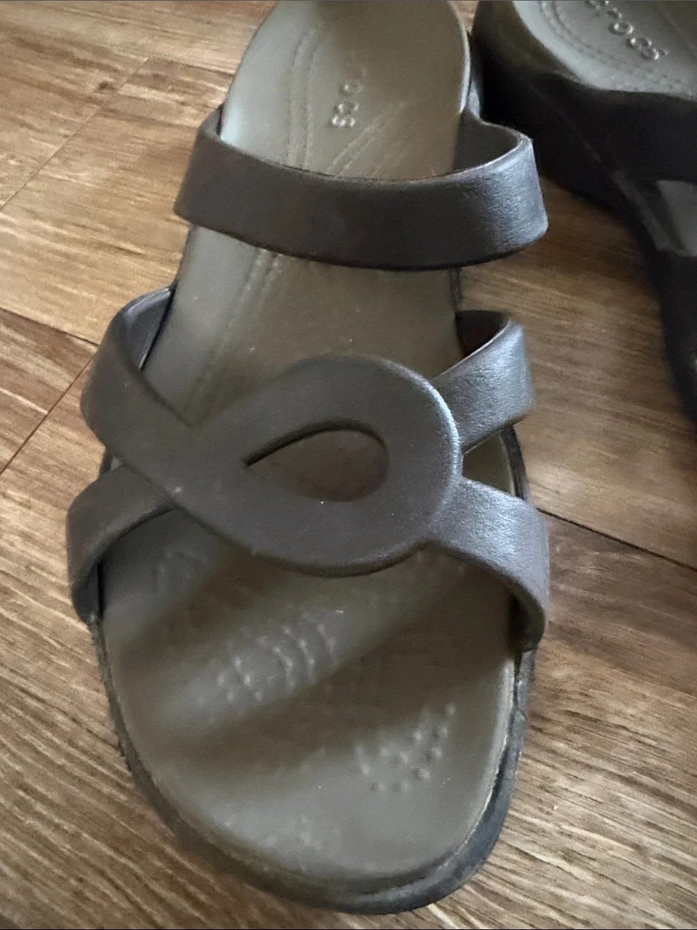 CROCS Women's Brown Strappy Slip-On Sandals - Picture 2 of 10